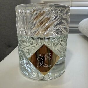 Kilian Roses on Ice perfume